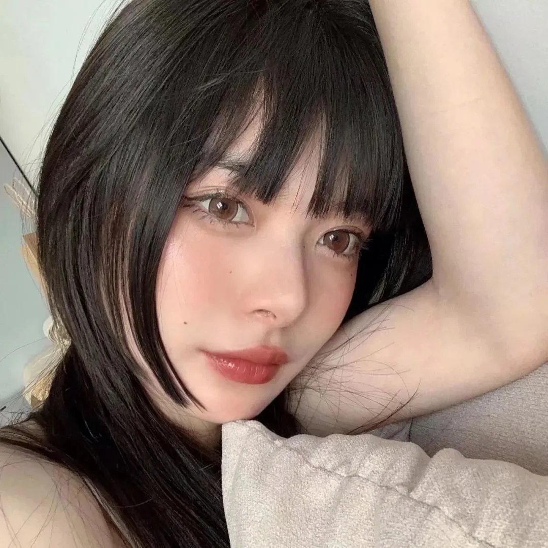绿草如阴